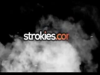 Strokies джесика зими цици чука с сладурана цици и пробита зърна