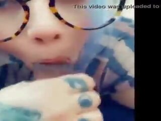 큰 전리품 큰 가슴 라티 입 편집