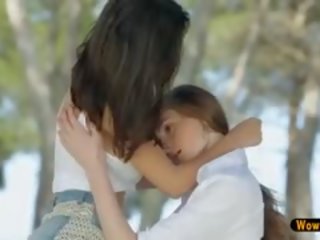 絞り splendid おっぱい ととも​​に オイル