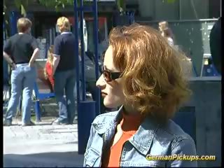 Худенька м'яз рудоволоса підліток анал